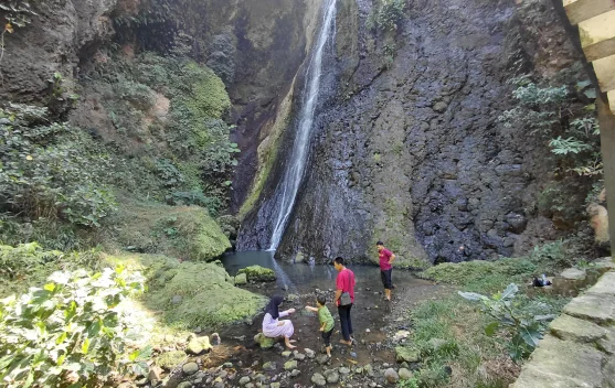 curug song